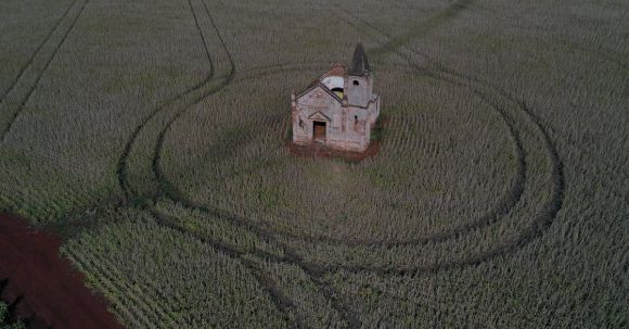 Historic Plantation - Old church located in agricultural field